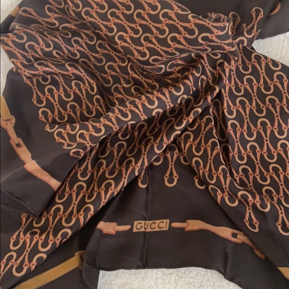Gucci Vintage Silk Scarf - Picture 12 of 12